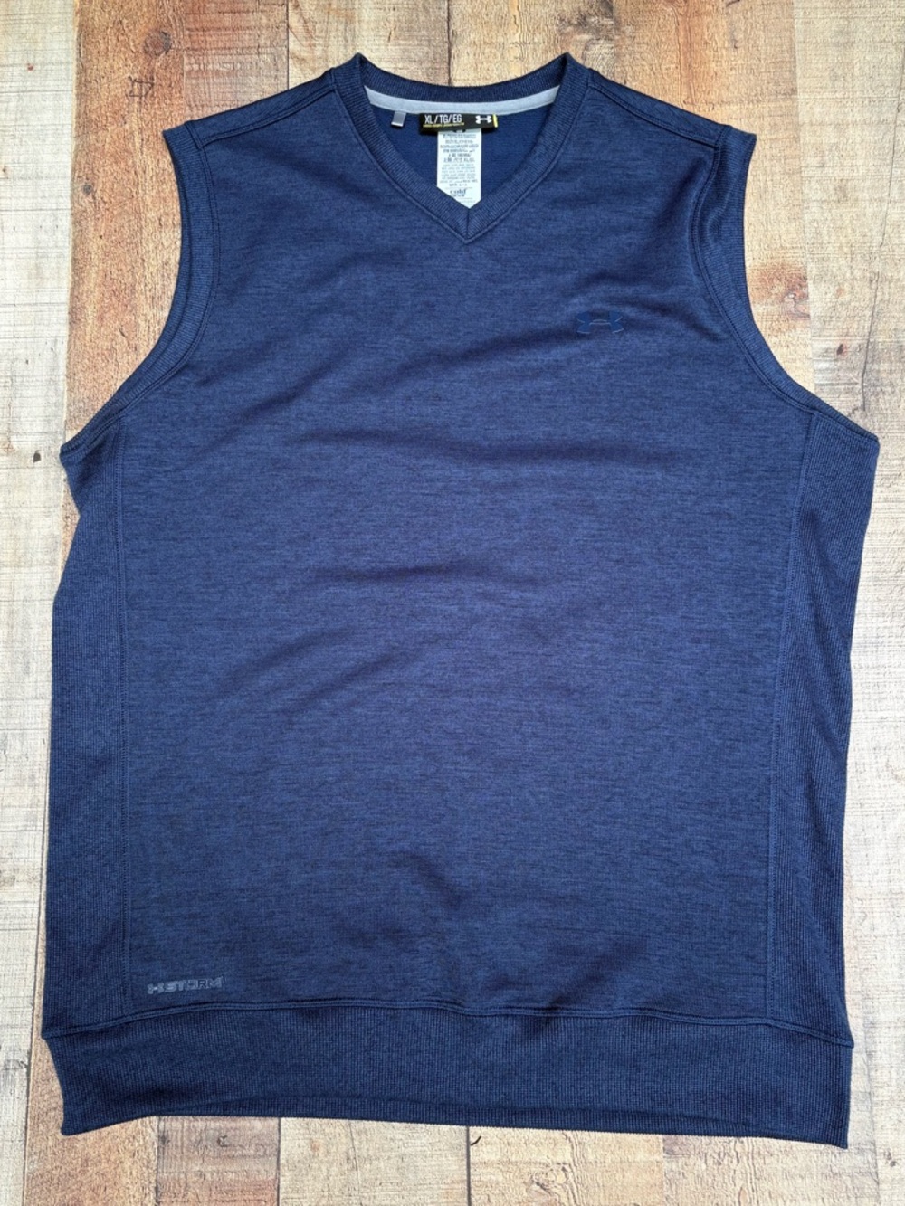 Under Armour Navy Sleeveless V-Neck Athletic Tank